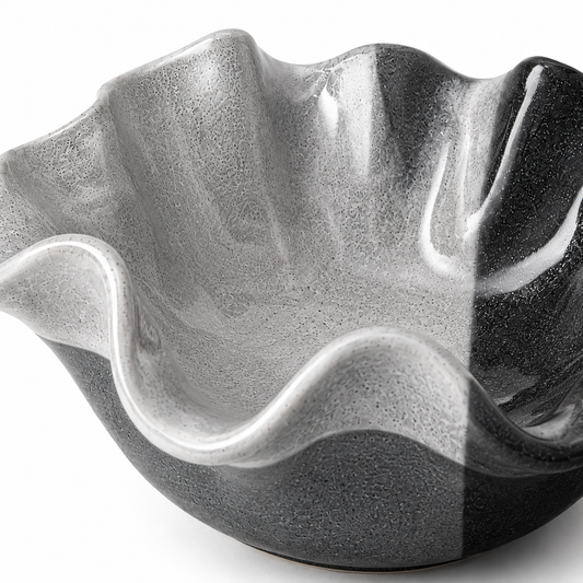 Ceramic Wavy Edge Decorative Bowl