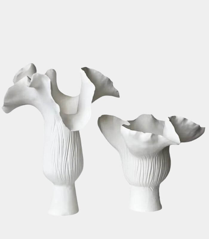 Petal Bloom Ceramic Vase – Handcrafted Sculptural Design