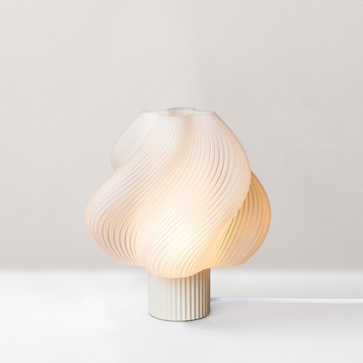 Crème Atelier soft serve lamp, Medium, Vanilla bean