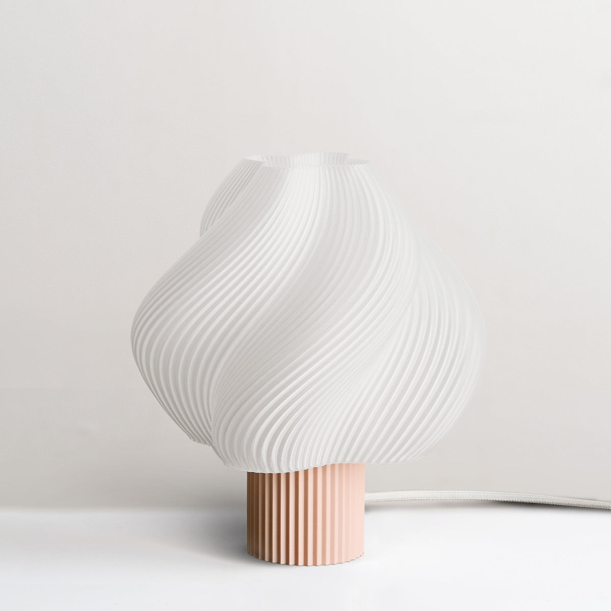 Crème Atelier soft serve lamp, Medium, Wild Strawberry