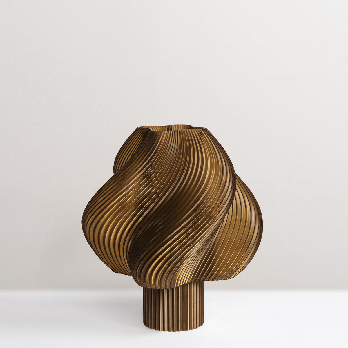 Crème Atelier soft serve lamp, Portable, Caramel