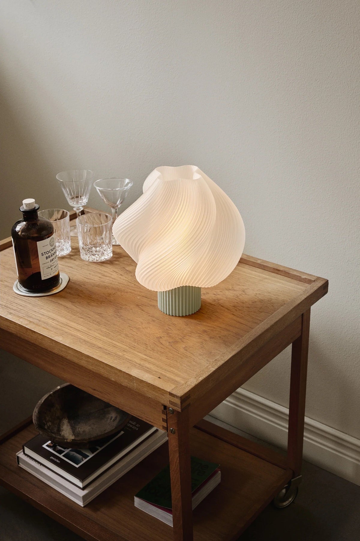 Crème Atelier soft serve lamp, Medium, Matcha